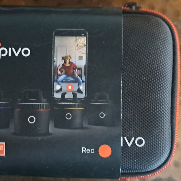 Pivo Pod w case Auto Tracking - Auto Focus - Remote Control - APP - BRAND NEW - Picture 2 of 9